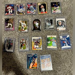 Football/Baseball/Basketball Cards